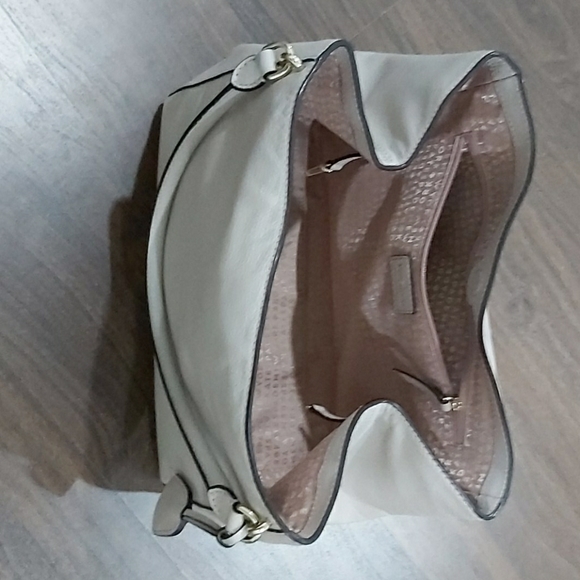 Kate Spade Hand Bag - Picture 3 of 10